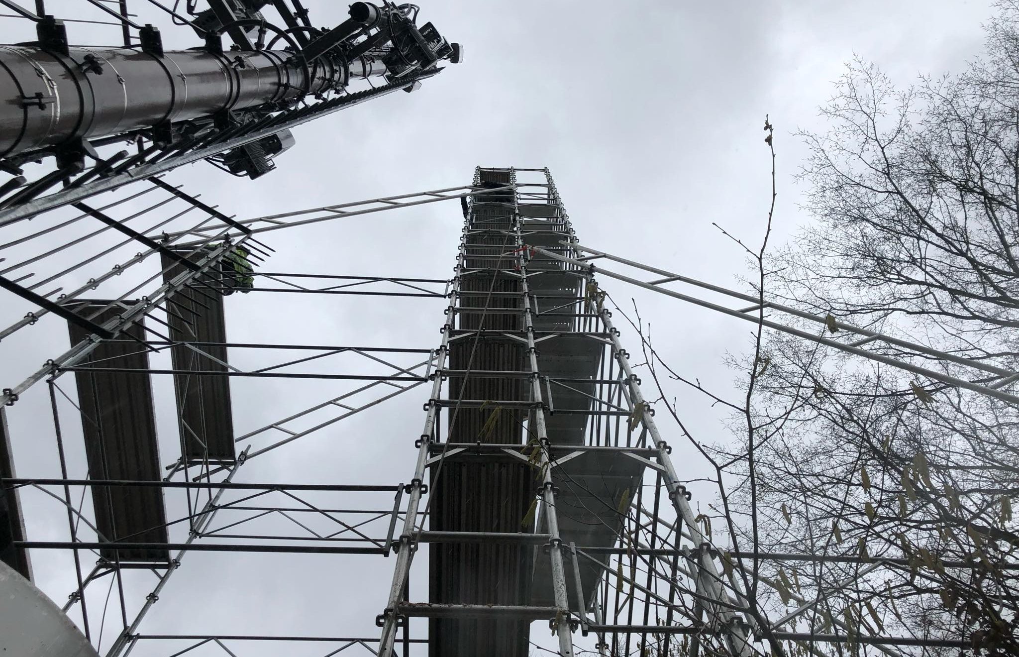 Treppenturm & Rollgerüst mieten